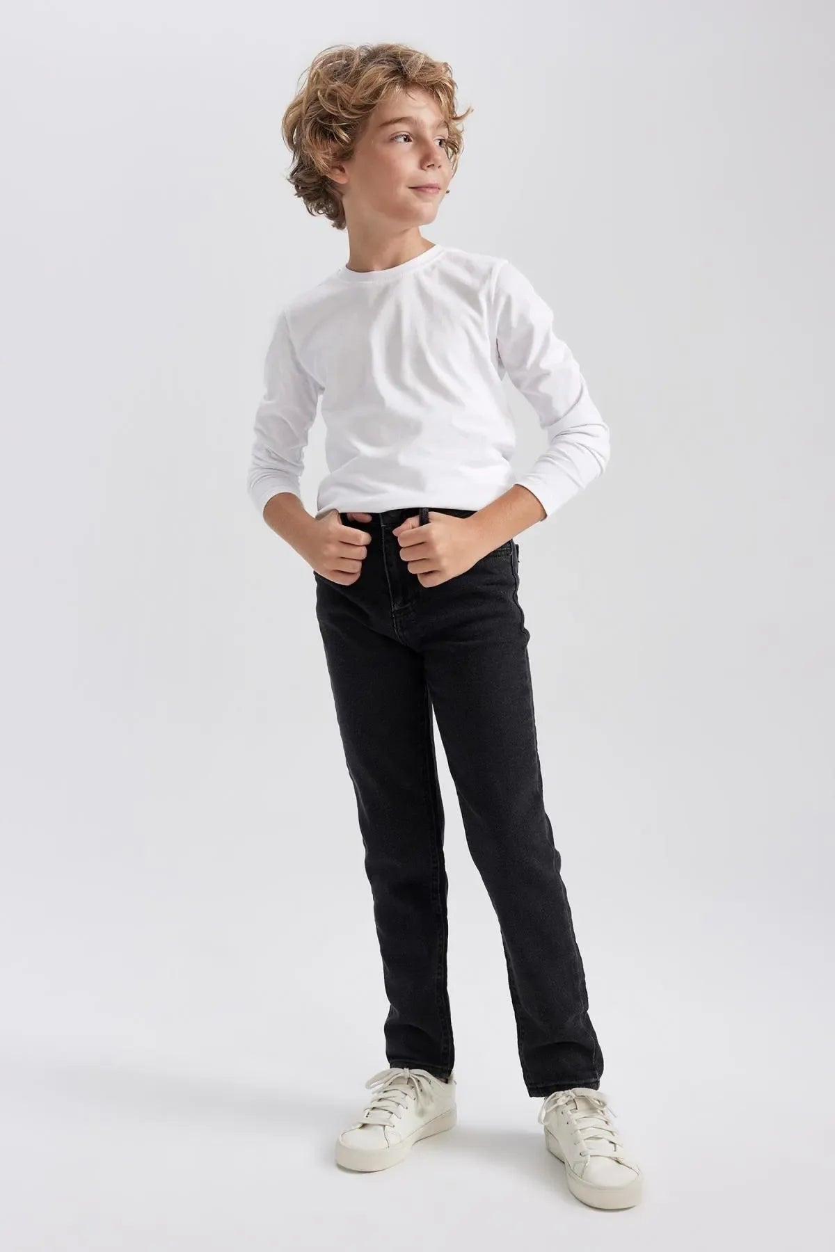 Boy's Slim Fit Skinny Leg Jean Trousers - HB INDUSTRIES - Boys Jeans - 