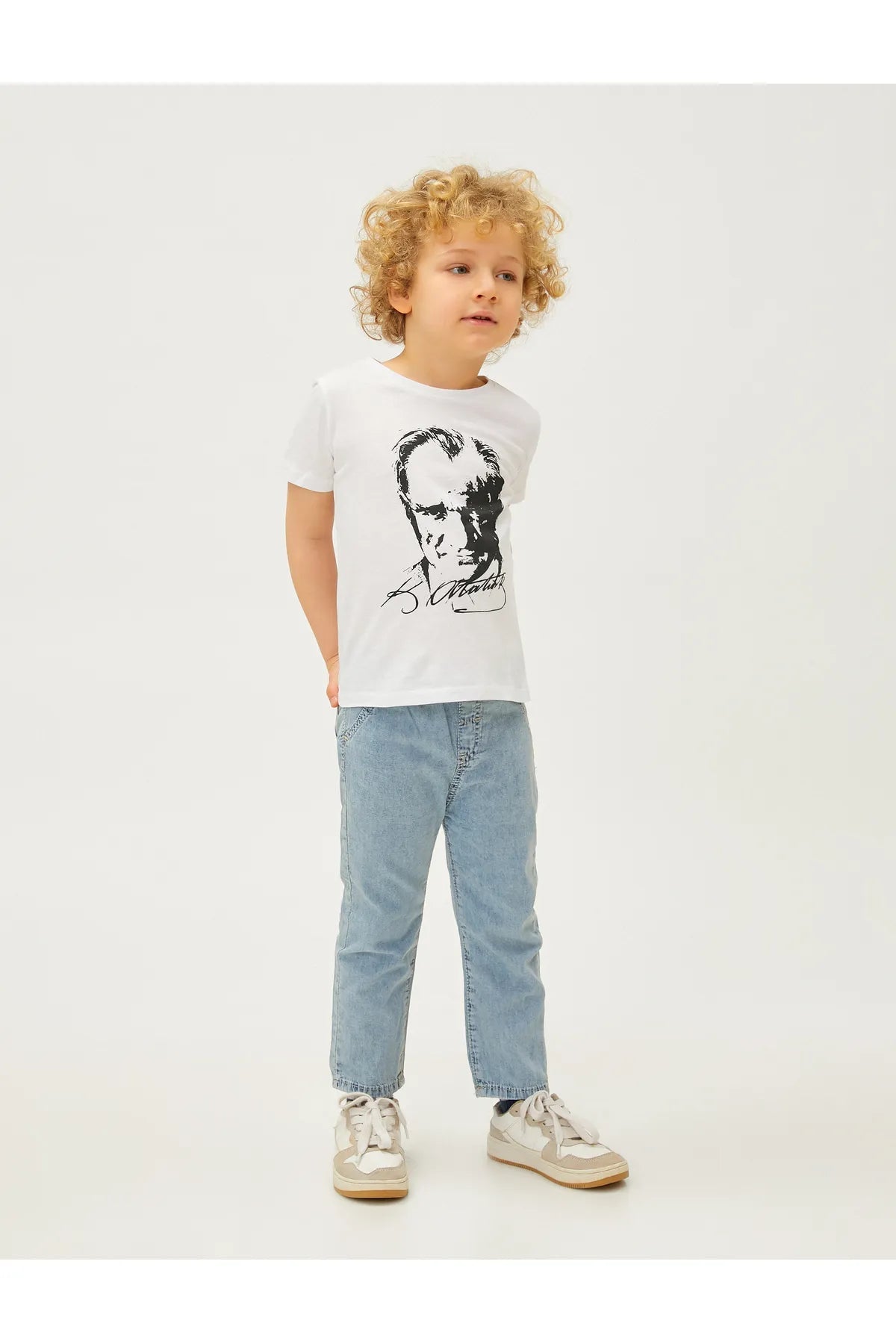 Denim Trousers Relaxed Cut Elastic Waist For Toddler - HB INDUSTRIES - Boys Jeans - 