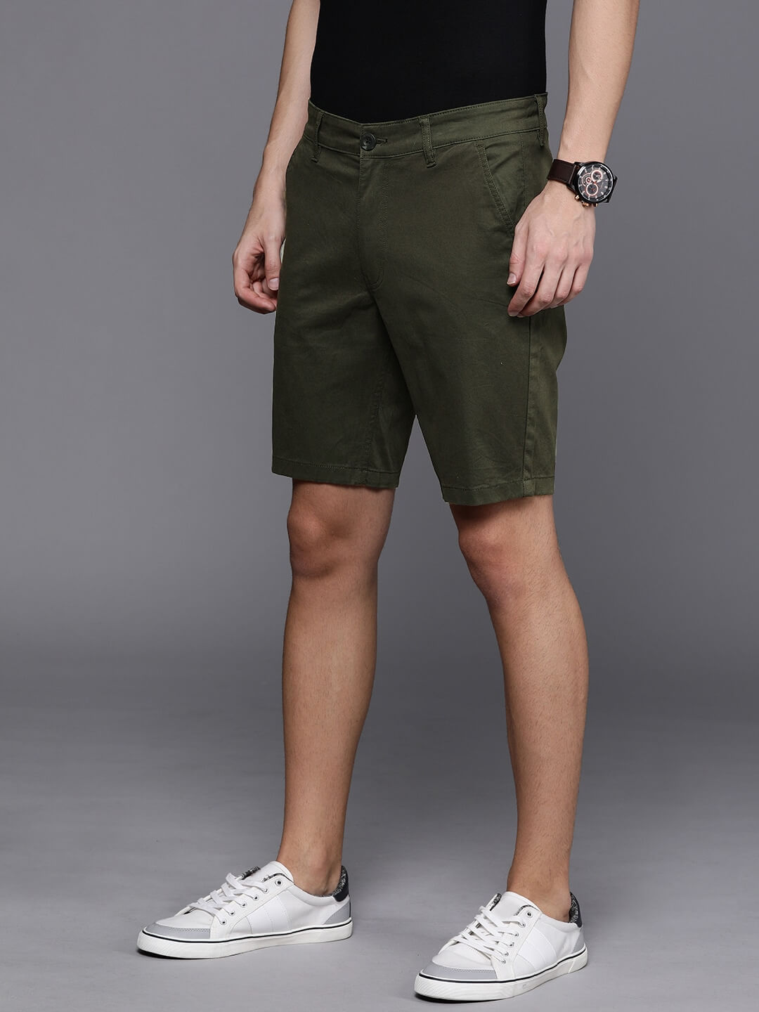 Men Olive Green Solid Slim Fit Chino Shorts - HB INDUSTRIES - Shorts - 
