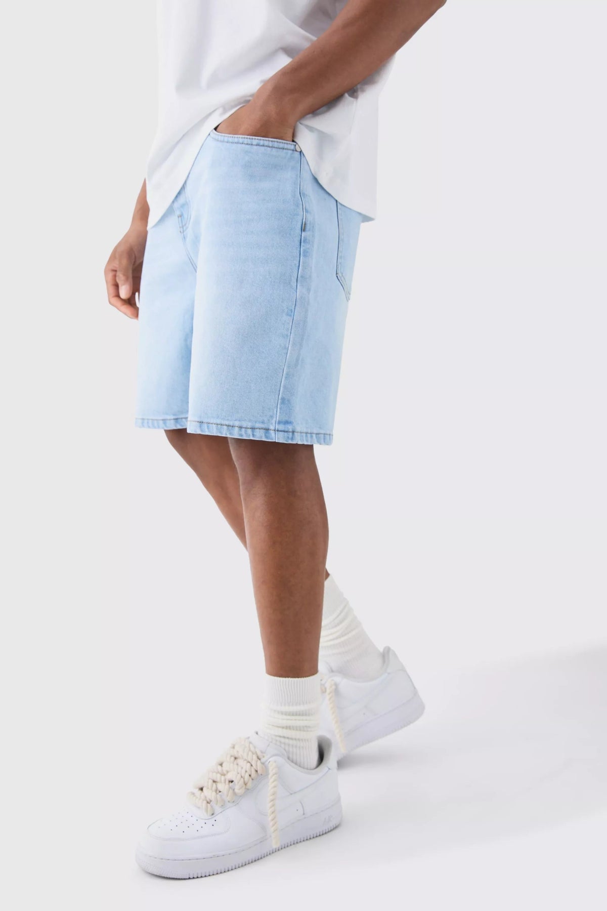 Relaxed Rigid Denim Shorts In Ice Blue - HB INDUSTRIES - Shorts - 