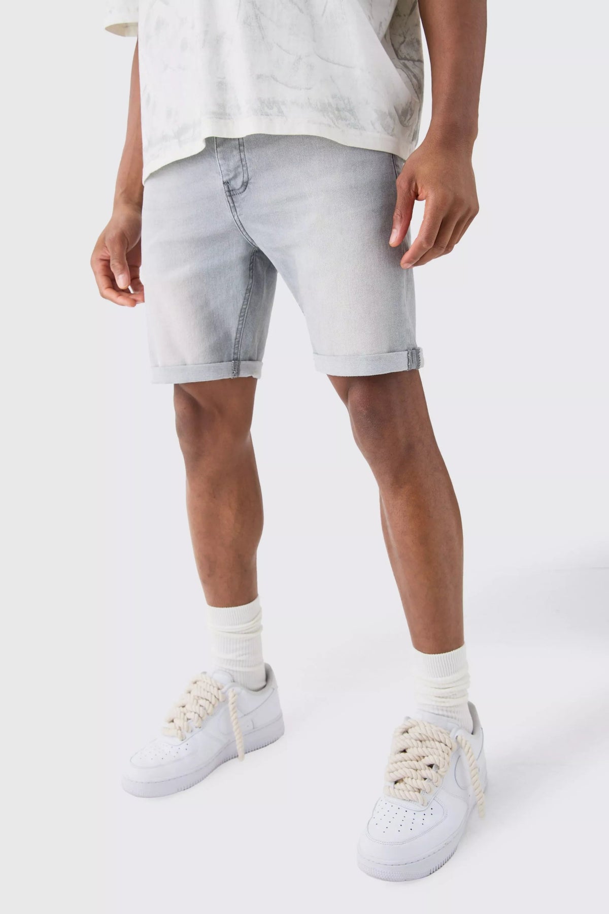 Skinny Stretch Denim Shorts In Light Grey - HB INDUSTRIES - Shorts - 